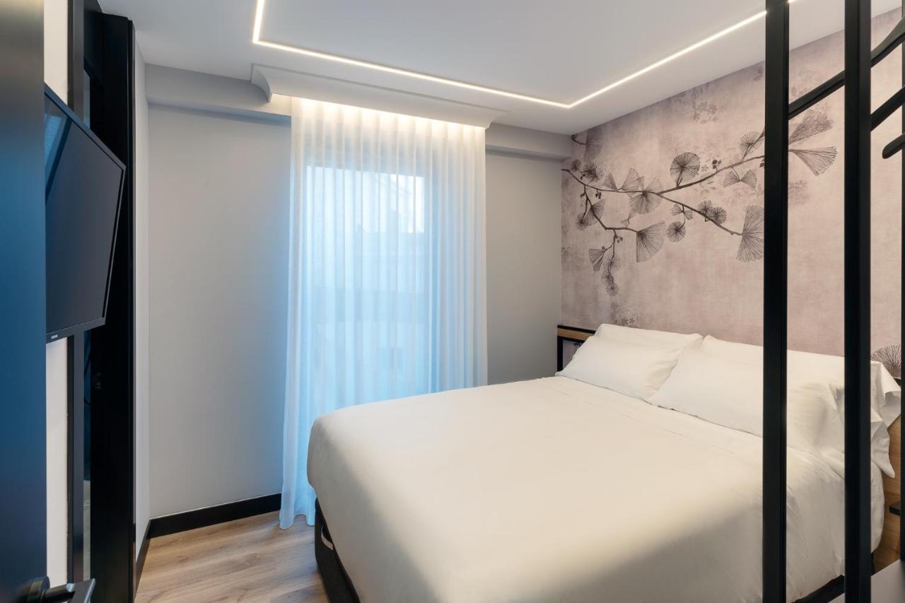 Mauro Suites León Exteriör bild